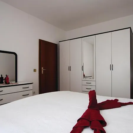 6 Bedroom Lovely In 別荘 *