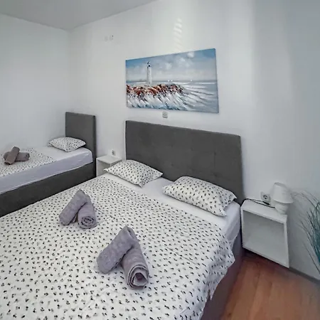克罗地亚奥利西度假屋