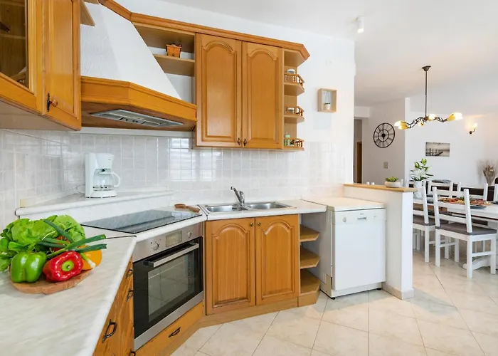 Orihi Bb Croatia Ferienhaus