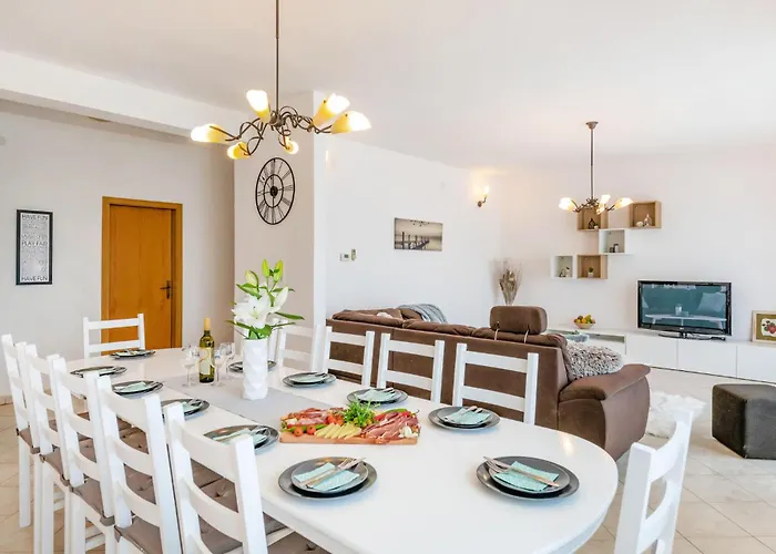 Orihi Bb Croatia Ferienhaus